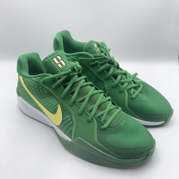 Womens 12.5/Mens 11 Nike Sabrina 2 Oregon Basketball Shoes Green HQ4344-300